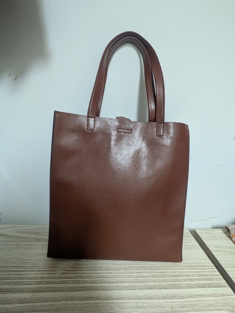 Banana Republic Classic Brown Leather Tote Bag